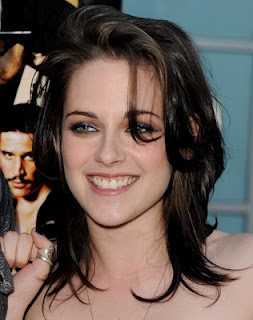 Kristen Stewart (The girl friend of Robert Pattinson)  “On the road” to Cannes !