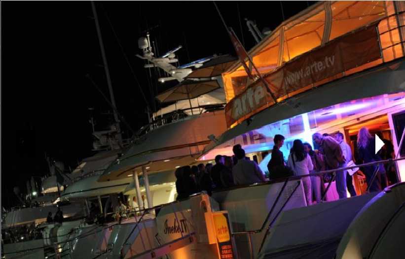Favella Chic Party sur le bateau Arte