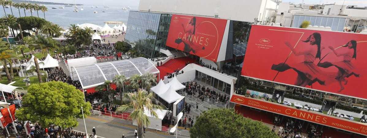 la Suite Sandra&Co la plus belle vue sur la monter des marches du Festival de Cannes