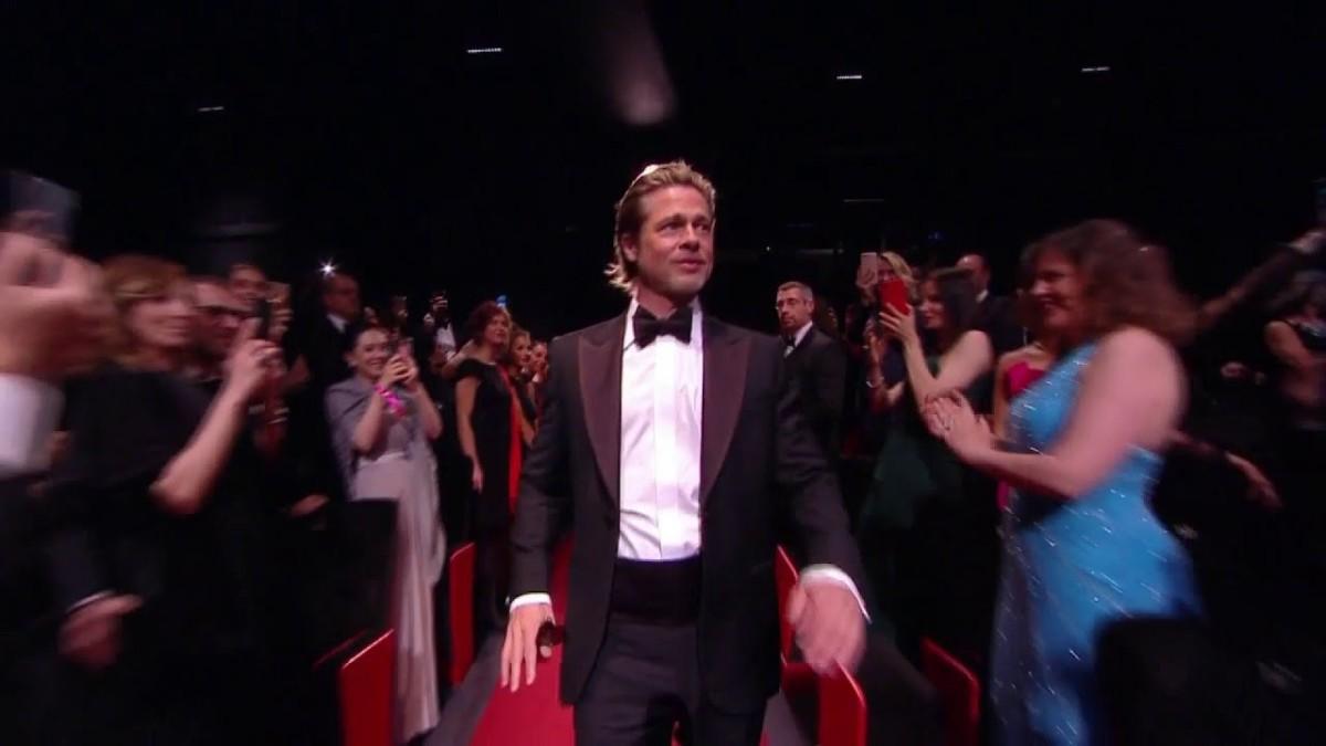 Accueil de Brad Pitt dans le Palais des Festivals – Cannes 2019