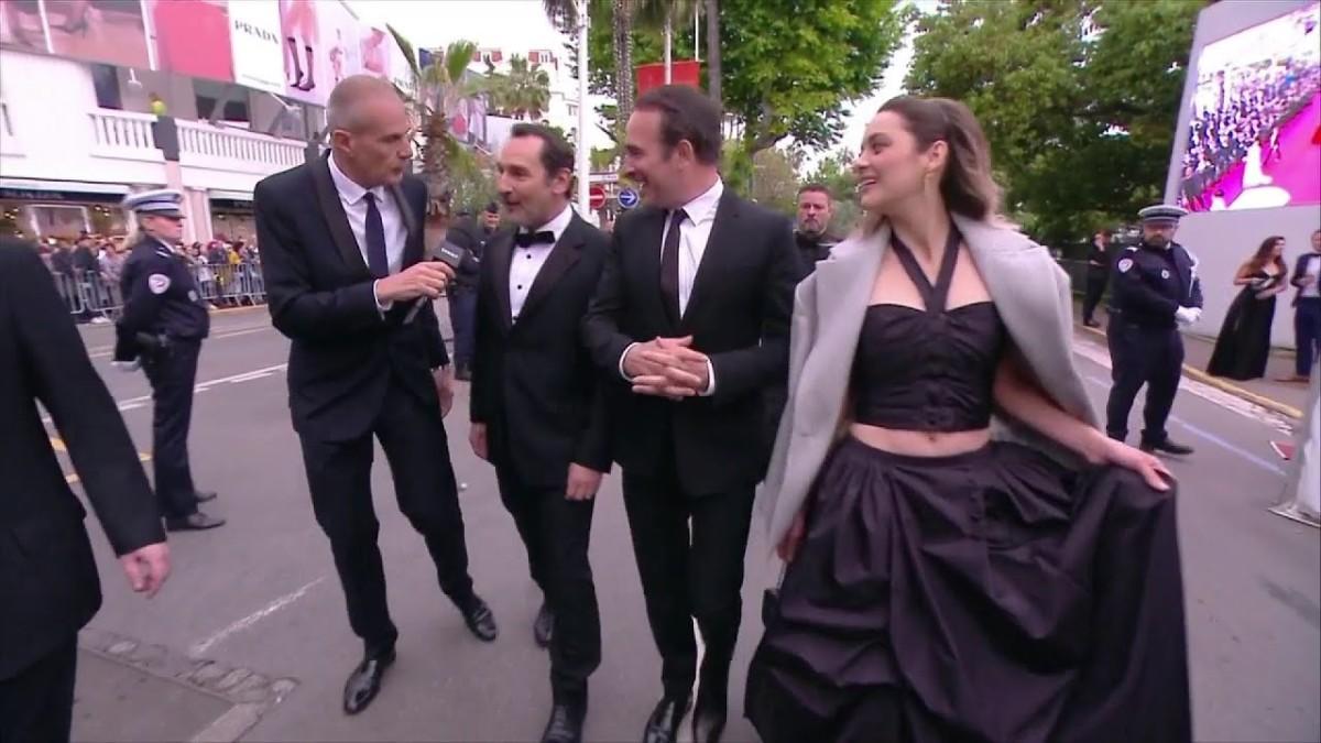 Gilles Lellouche, Marion Cotillard et Jean Dujardin au micro de Laurent Weil – Cannes 2019