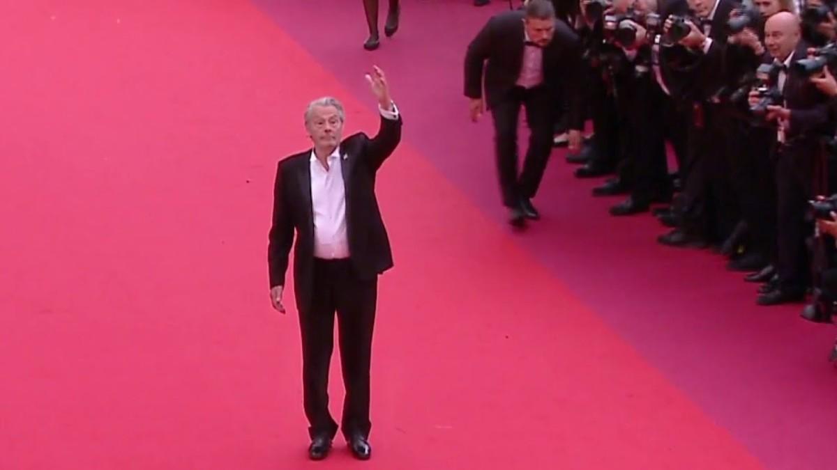 Alain Delon sur le tapis rouge – Cannes 2019