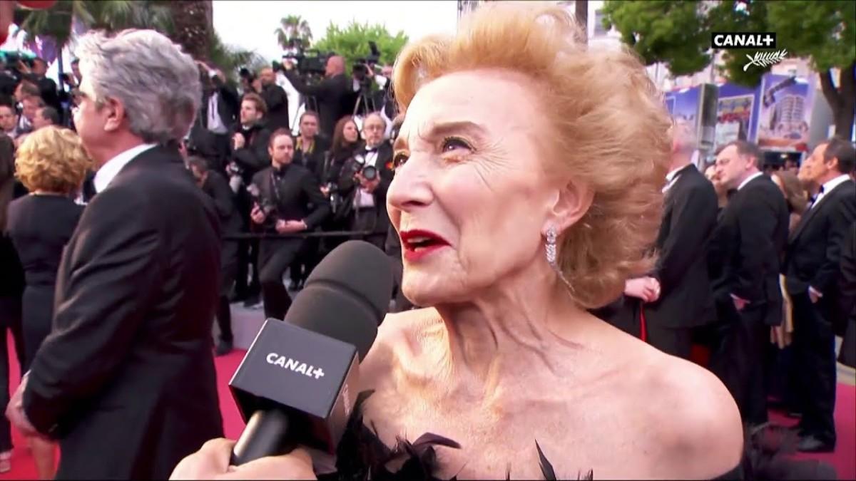 Marisa Paredes au micro de Laurent Weil – Cannes 2019