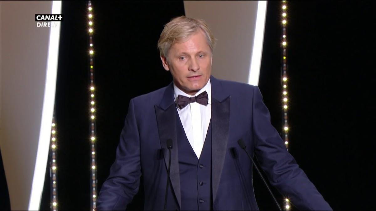 Viggo Mortensen remet le Prix de la Mise en scène – Cannes 2019