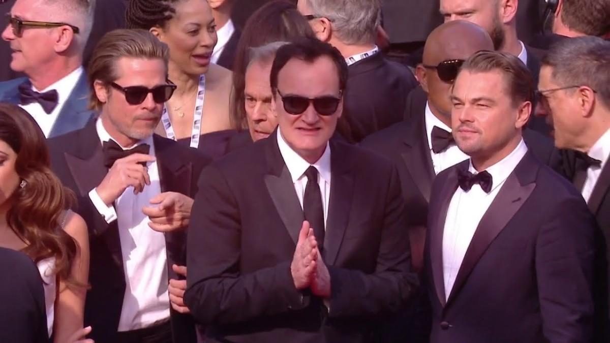 L’arrivée de Quentin Tarantino, Leonardo DiCaprio et Brad Pitt sur le tapis rouge – Cannes 2019
