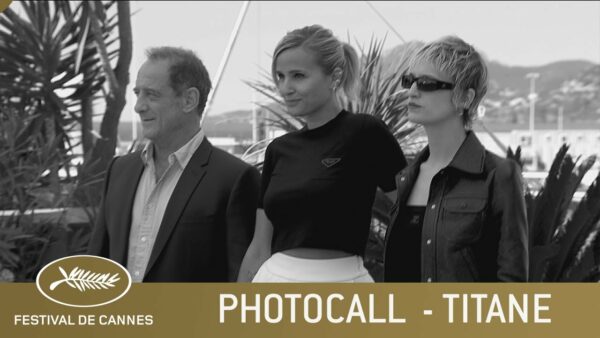 TITANE – PHOTOCALL – CANNES 2021 – VF