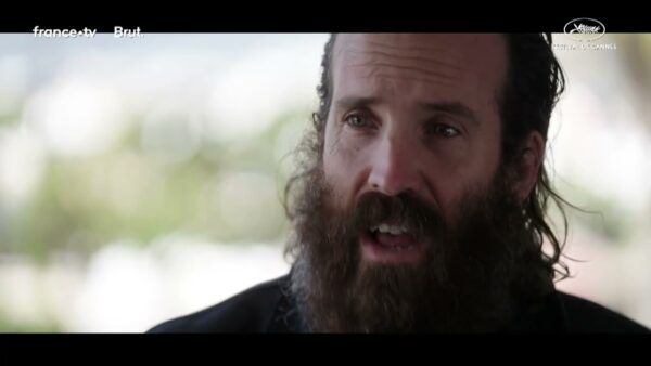 THE STRANGER – A STORIE – EV – CANNES 2022