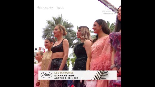 L’équipe du film « Diamant Brut » sur le red carpet !