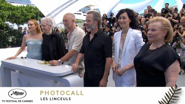 THE SHROUDS (LES LINCEULS) – Photocall – English – Cannes 2024