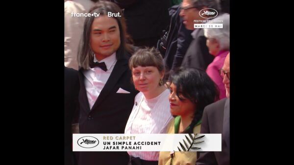 Red carpet pour l’équipe du film « Amélie et la métaphysique des tubes » au Festival de Cannes 2025 !