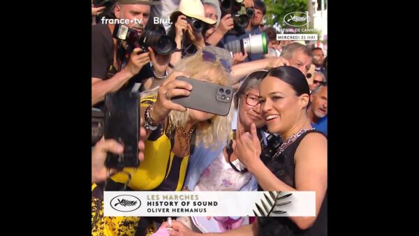 L’actrice Michelle Rodriguez signe des autographes pour ses fans au Festival de Cannes !