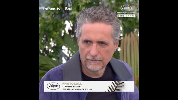 Le talentueux réalisateur brésilien Kleber Mendonça Filho au photocall de Cannes 2025 !