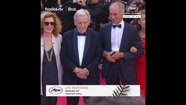 Le cinéaste Costa-Gavras a gravi les marches du Festival de Cannes 2025 aux côtés de son épouse !