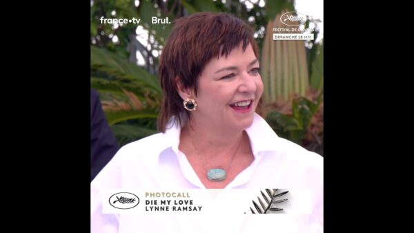 La réalisatrice Lynne Ramsay pose au photocall du festival de Cannes !