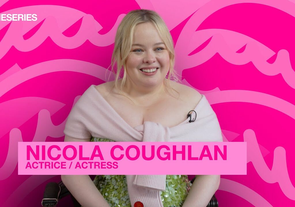 NICOLA COUGHLAN (La Chronique des Bridgerton, Derry Girl), PRIX DE L’ENGAGEMENT KONBINI 2025