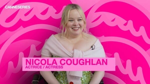 NICOLA COUGHLAN (La Chronique des Bridgerton, Derry Girl), PRIX DE L’ENGAGEMENT KONBINI 2025