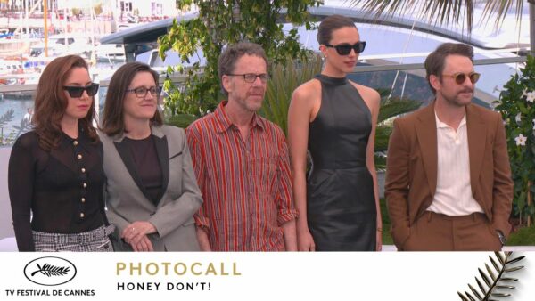 HONEY DON’T – Photocall – VO – Cannes 2025
