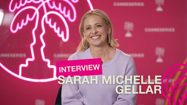 SARAH MICHELLE GELLAR – L’interprète de l’iconique Buffy revient sur sa carrière