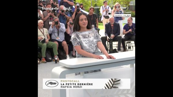La réalisatrice du film « La Petite Dernière » Hafsia Herzi, au photocall du Festival de Cannes 2025 !