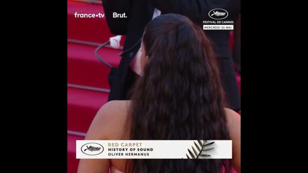 L’influenceuse Léna Situations sur le tapis rouge du film  » History Of Sound » !
