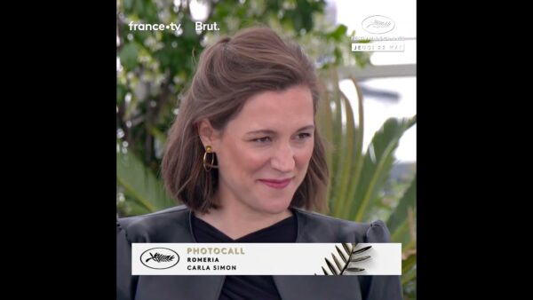 À Cannes, la réalisatrice de « Romeria », Carla Simon rayonne !