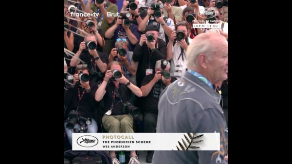 Bill Murray balance de l’eau sur les caméras au photocall…légendaire comme toujours !