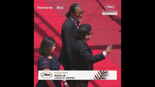 Pour sa projection en sélection Cannes Classics, l&rsquo;équipe du film THE DULL ICE FLOWER à Cannes !