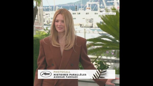 Virginie Efira, splendide actrice d&rsquo;HISTOIRES PARALLÈLES, pose lors du photocall à Cannes