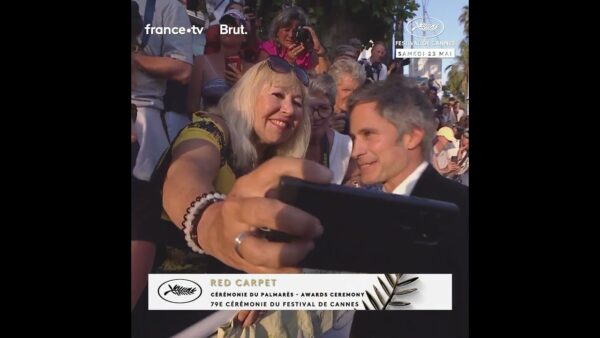 Gael García Bernal, acteur et réalisateur mexicain, répond présent à la soirée de clôture.