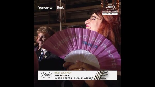 Pour le meilleur et pour le queer, l&rsquo;équipe de JIM QUEEN met l&rsquo;ambiance en bas des marches !