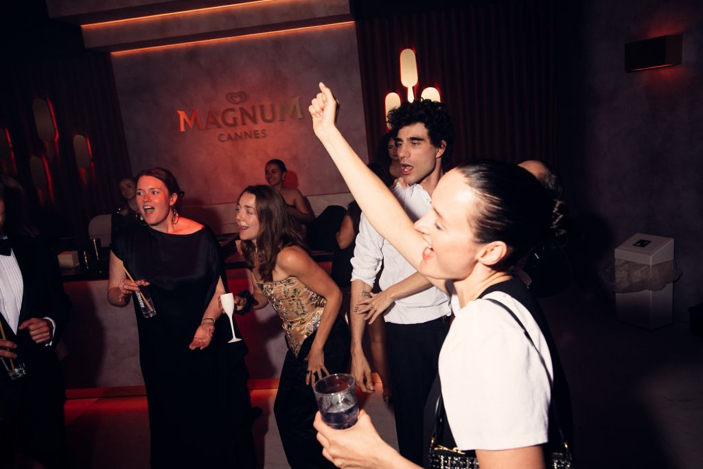 Magnum_palmed’orparty-27