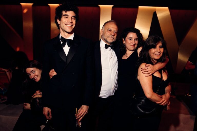 Magnum_palmed’orparty-6