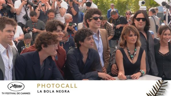 LA BOLA NEGRA – Photocall – VO – Cannes 2026