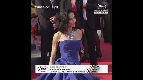 La mythique Demi Moore sur le tapis rouge de LA BOLA NEGRA !