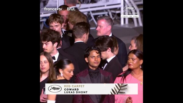Membre du jury, Diego Céspedes est sur au tapis rouge cannois lors de la première du film COWARD