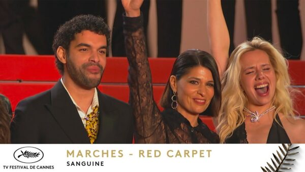 SANGUINE – Les marches – VO – Cannes 2026