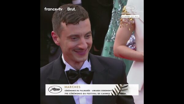 Thomas Jolly, célèbre metteur en scène, présent à la cérémonie de clôture du Festival de Cannes 2026