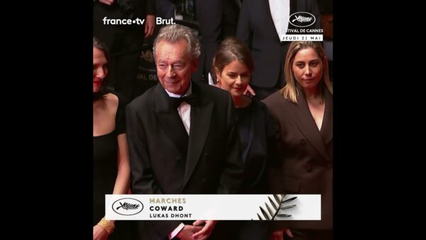Michel Denisot sur le tapis rouge pour préssenter MON COLUCHE A MOI en séance Cannes Classics !