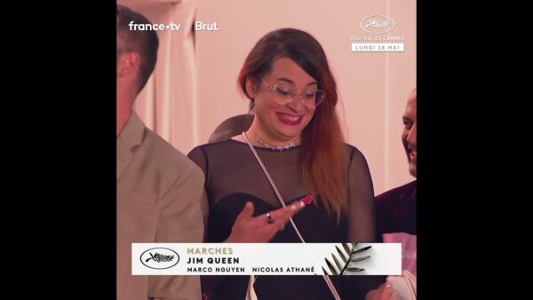 L&rsquo;équipe de JIM QUEEN pose en haut des marches du Festival de Cannes !