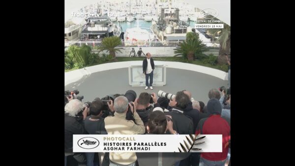 Le réalisateur Asghar Farhadi au photocall pour son film HISTOIRES PARALLÈLES.