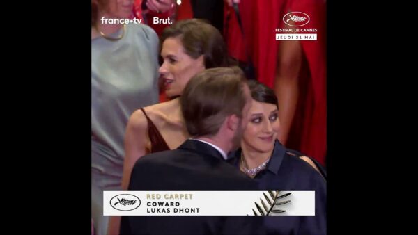 Zar Amir Ebrahimi accompagne la délégation cinéma positif sur le tapis rouge du Festival de Cannes !